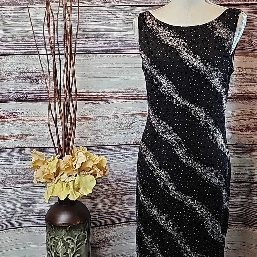 VINTAGE SCARLET BLACK SLEEVELESS COWEL BACK GLITTER FORM FITTING DRESS